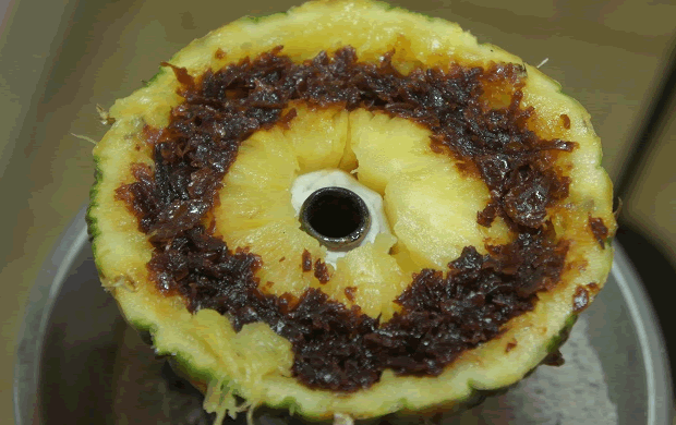 https://www.hookah.org/wp-content/uploads/2014/05/pineapple-bowl-hookah-041.gif